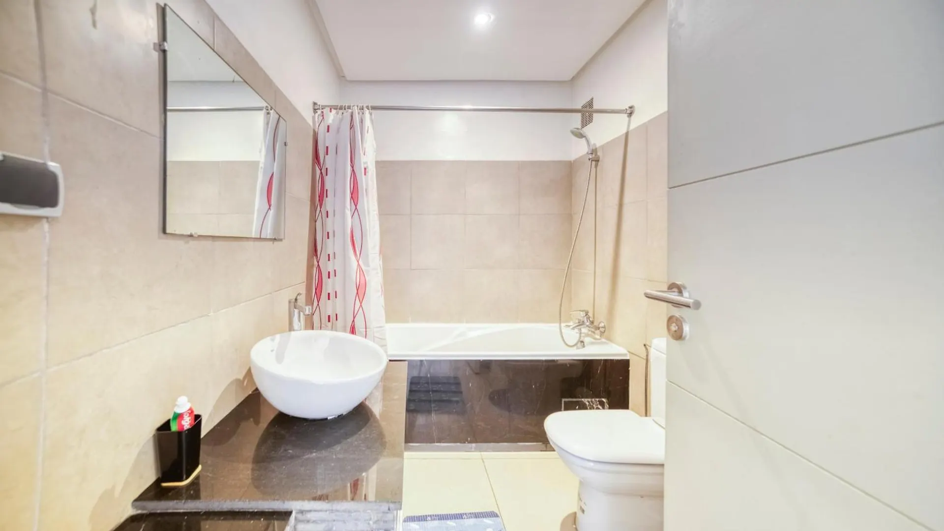 Appartement Spacieux Et Paisible Agadir